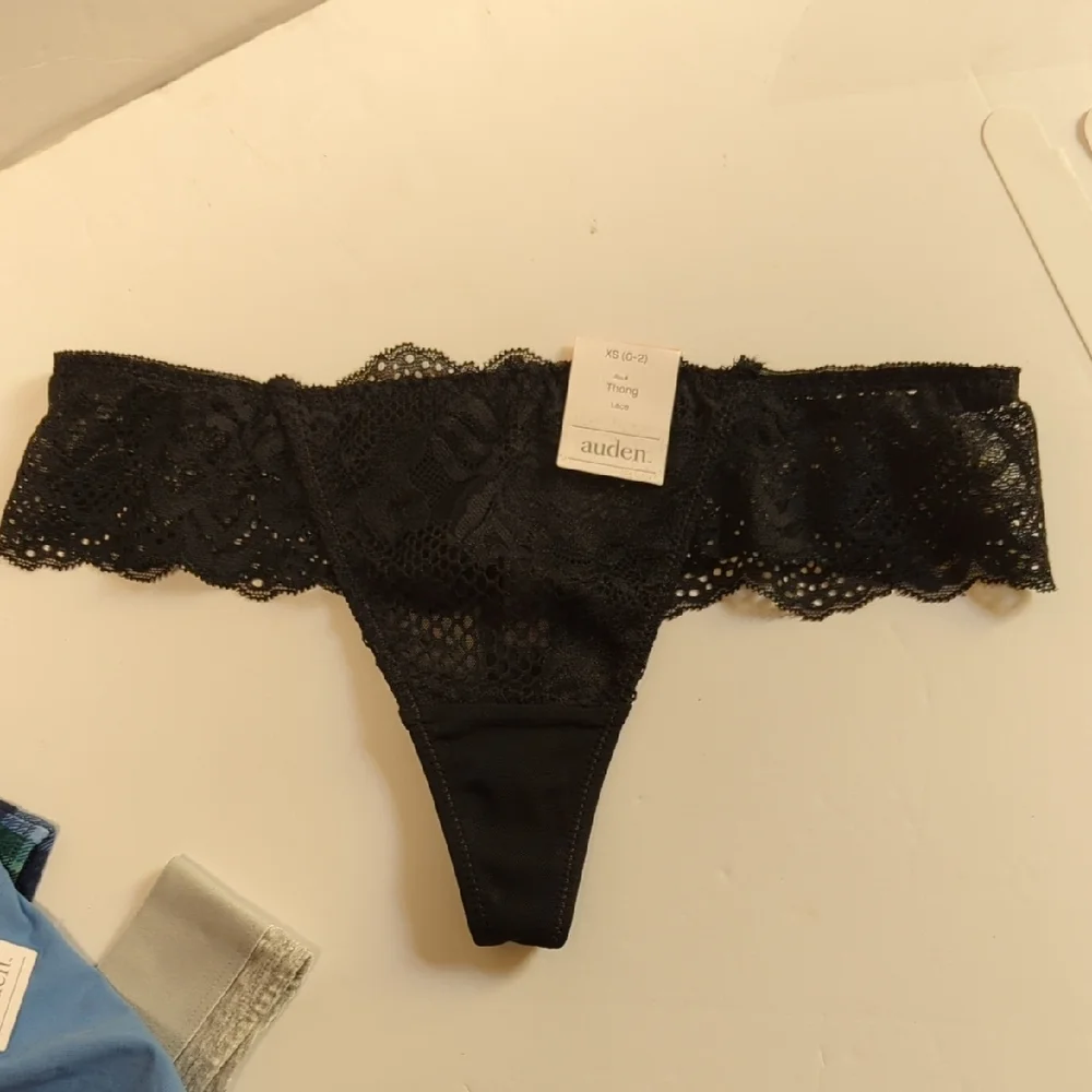 7 Pairs Women's Thong Underwear - Auden™ XSmall . NWT